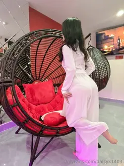 imgi_159_960x1280_a8f411ccd40051c24ee77dc8916768be7051df00881ed7ee.md.webp