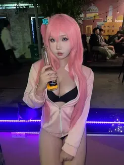 imgi_160_DVWAHNnEpXB_64eec1e8a2319a0d9.md.webp