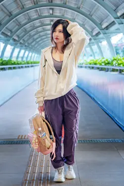 CasualLook_METRO2025 (9).webp