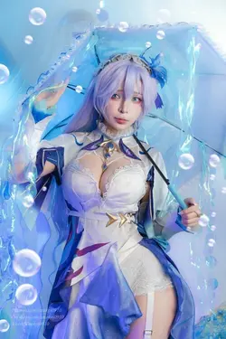 imgi_61_Umeko-J-cosplay-Cantarella---Wuthering-Waves-15b3f77015ee16df0.md.webp