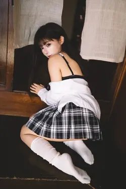 imgi_18_chunmomo0127-2015471763824812328-0185fb2ee8e95c0dff.md.webp
