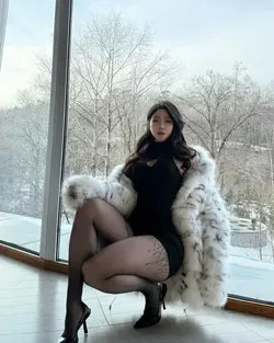 imgi_111_hitomi199877_20250521_p_3637550796852093401_1_36375507823649247421730e6949d5cefd8.md.webp