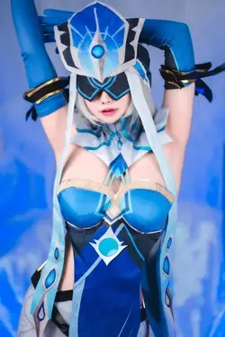 imgi_132_Meenfox-cosplay-Mirror-Maiden---Genshin-Impact-5d123cfeb5bf23845.md.webp